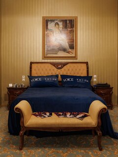 The VOICE Hosted Girls Night for Challenge Awards