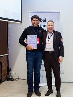 Tech Insider Presented Special Prize in Global Partners Program